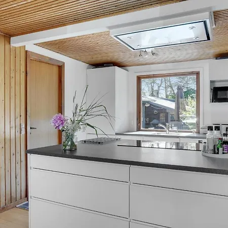 4 Bedroom Gorgeous In