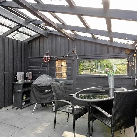 4 Bedroom Gorgeous In *